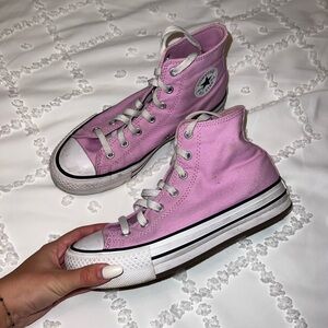 Platform Converse